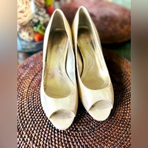 Tahari open toe pumps